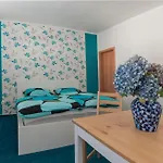 Mediterran 3* Нассау