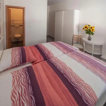 Mediterran Nassau 3*